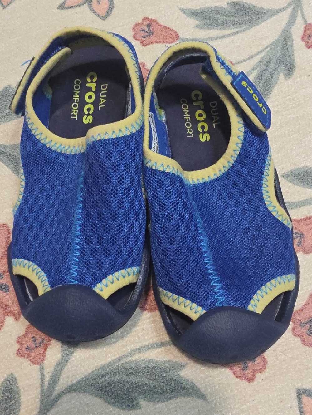 CROCS Kids Blue and Yellow Mesh Water Shoes